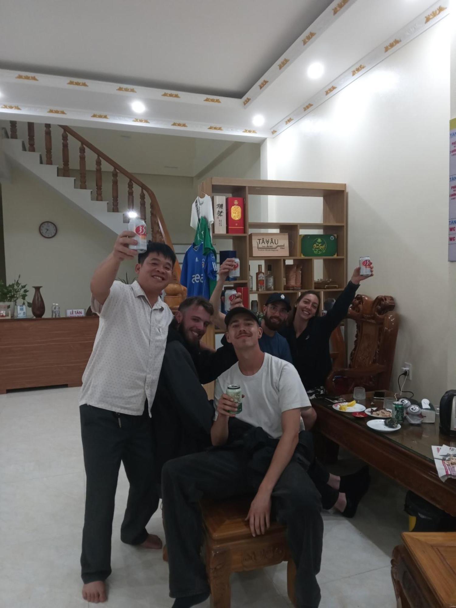 Viethung Hostel-Motorbikes For Rental - Tour Lang Lap 外观 照片